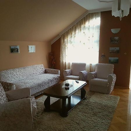 Apartment Cace 쿠마노보 외부 사진