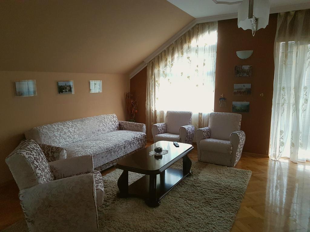 Apartment Cace 쿠마노보 외부 사진